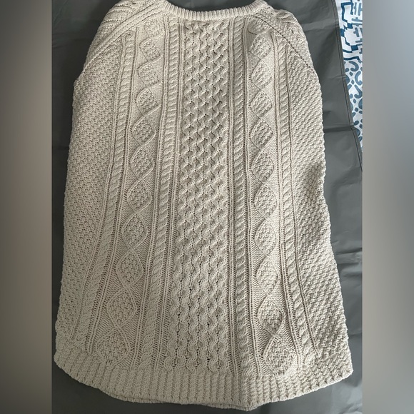 *SOLD* / LL Bean Signature Fisherman Sweater - Picture 4 of 4